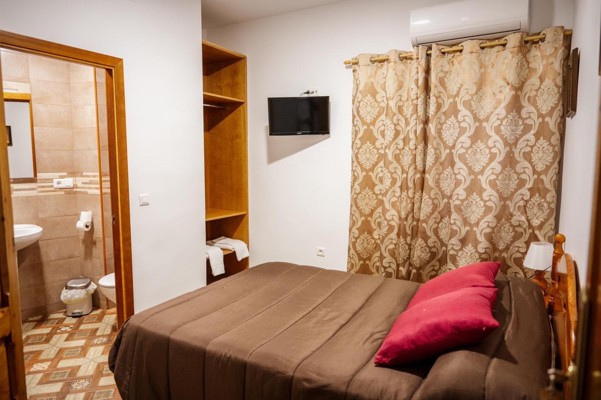 Apartamento Rollo Campillo Trujillo Exterior foto
