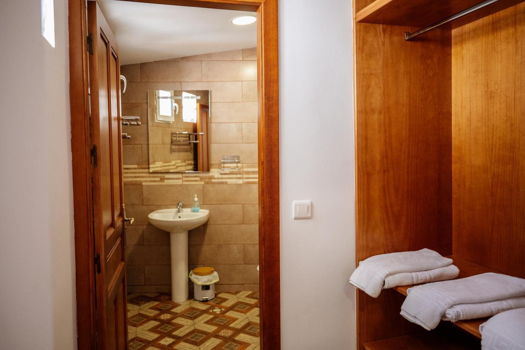 Apartamento Rollo Campillo Trujillo Exterior foto