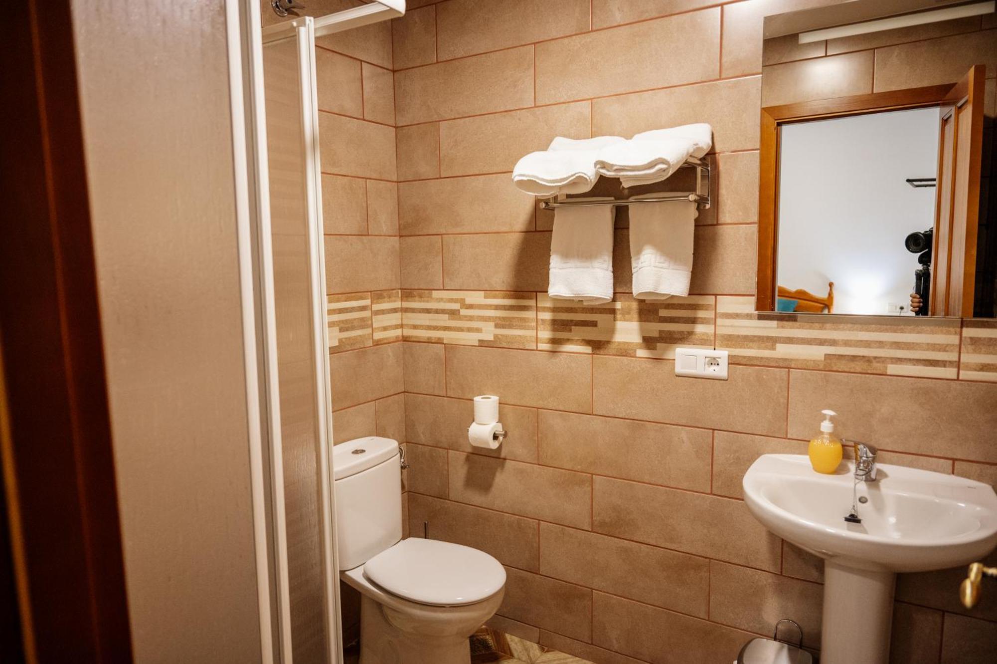 Apartamento Rollo Campillo Trujillo Exterior foto