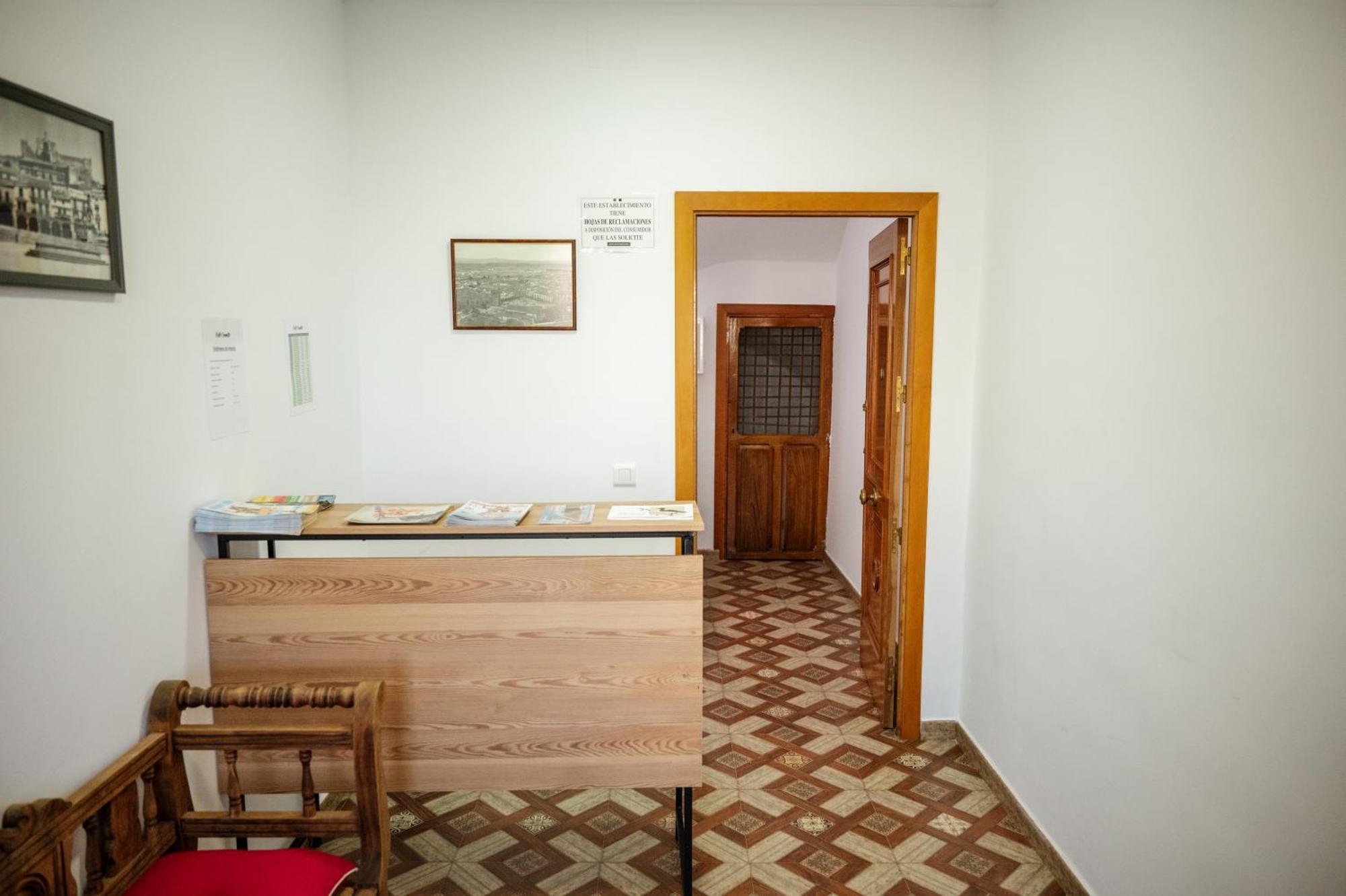 Apartamento Rollo Campillo Trujillo Exterior foto